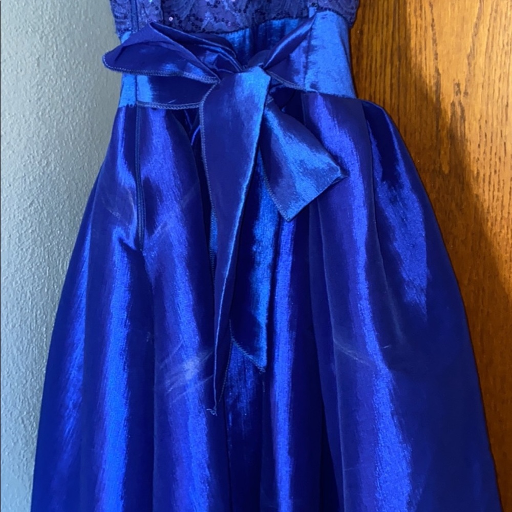 Blue Dress - Picture 7 of 7